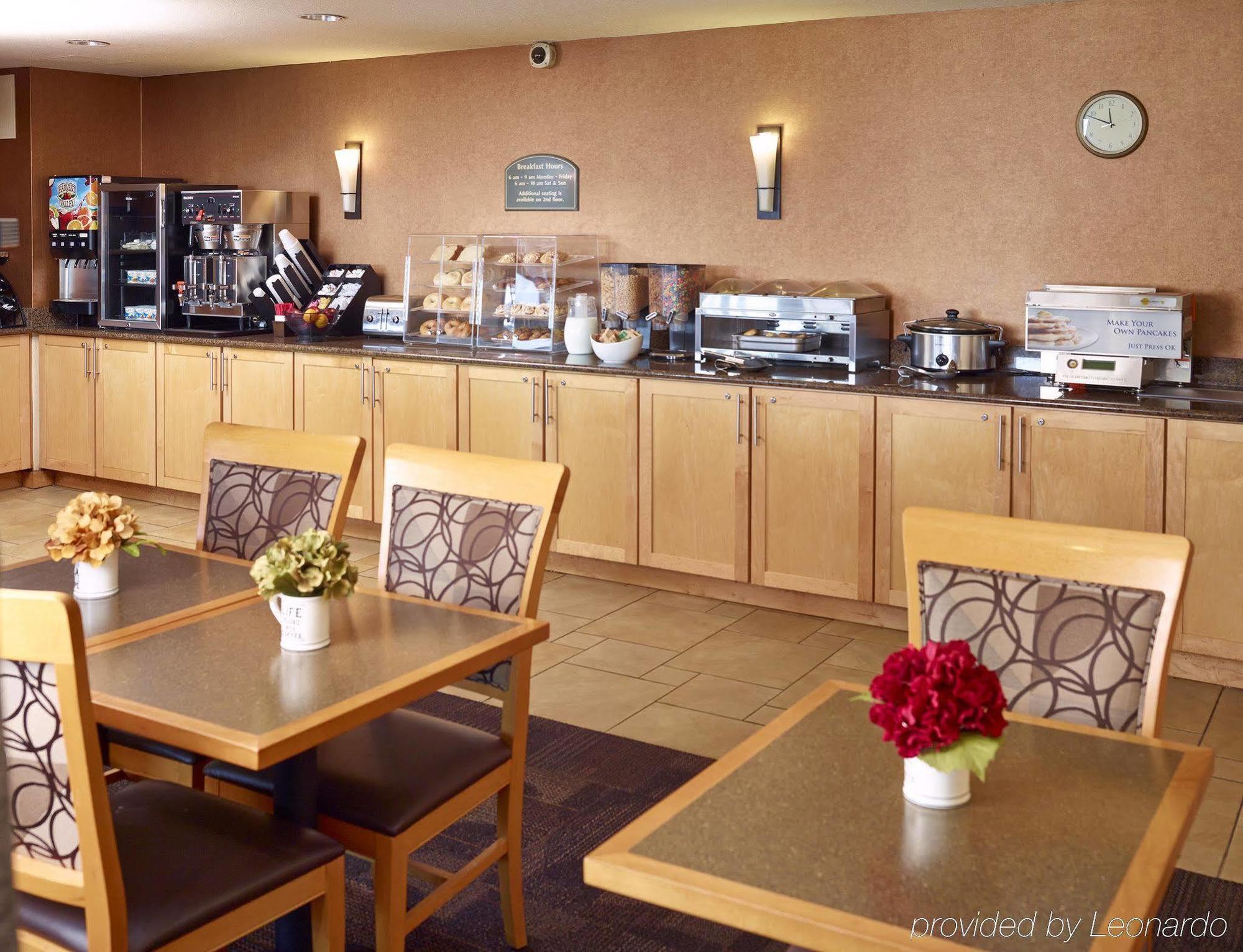 Livinn Hotel Cincinnati North/ Шаронвилл Экстерьер фото