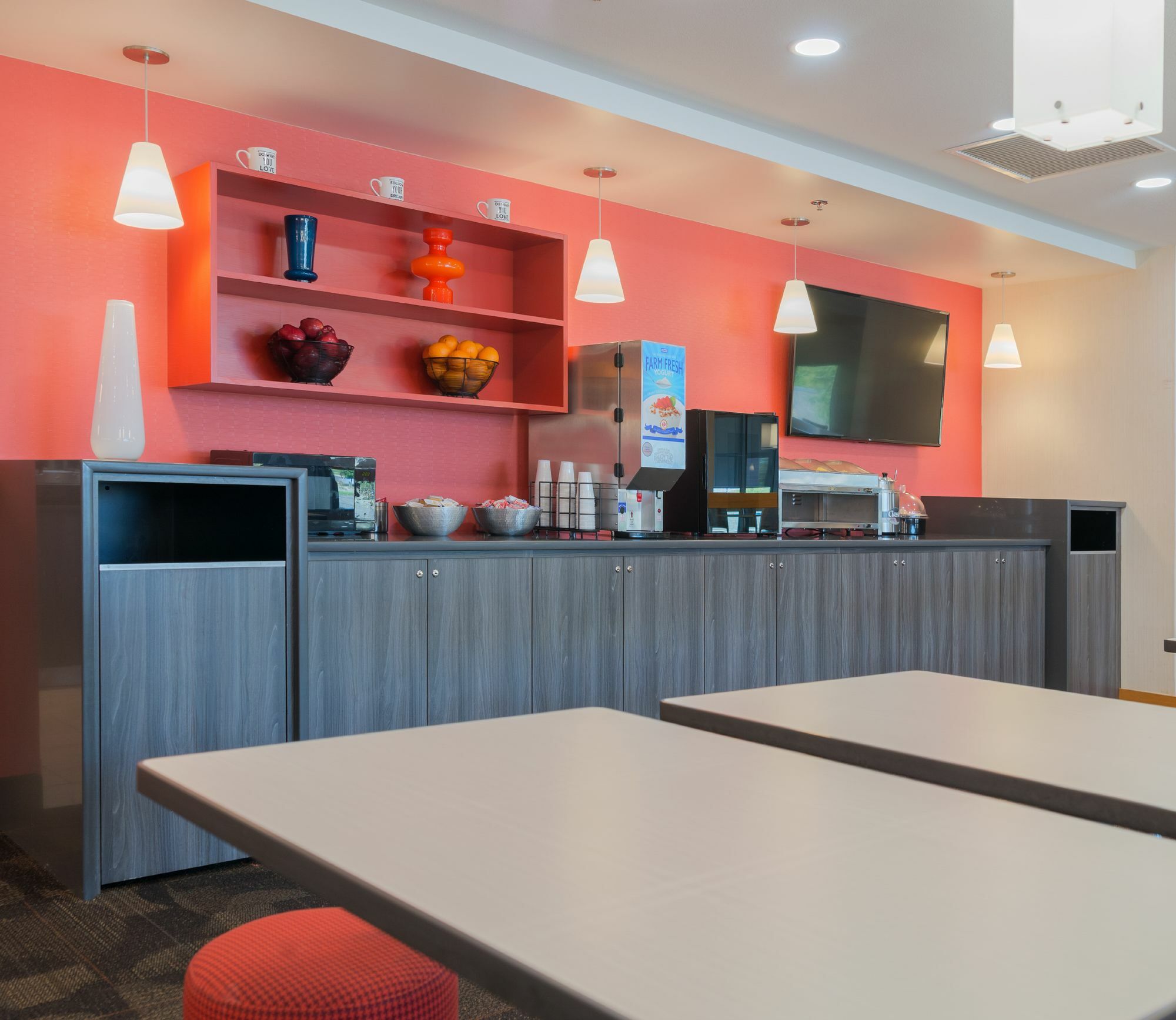 Livinn Hotel Cincinnati North/ Шаронвилл Экстерьер фото