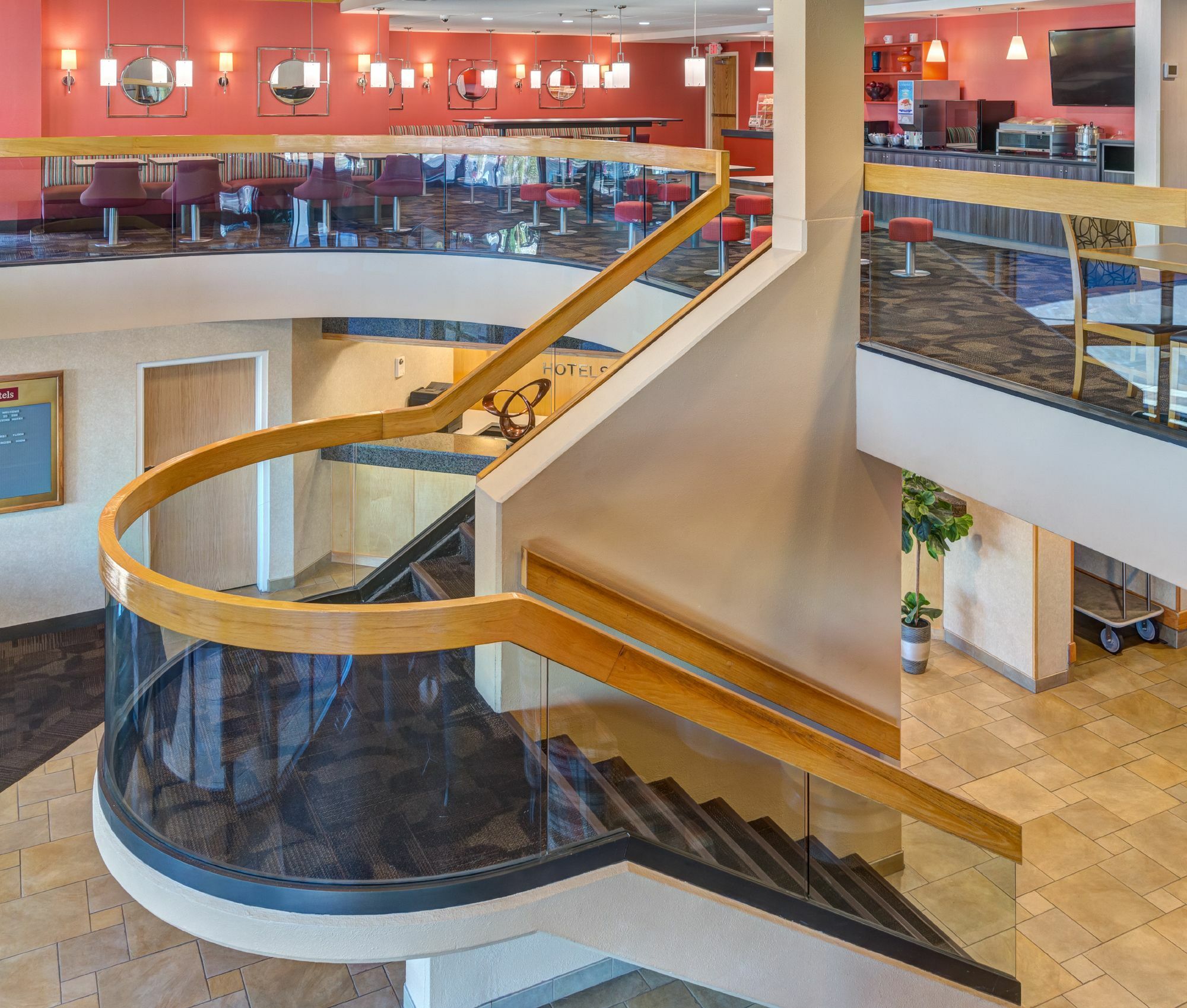 Livinn Hotel Cincinnati North/ Шаронвилл Экстерьер фото